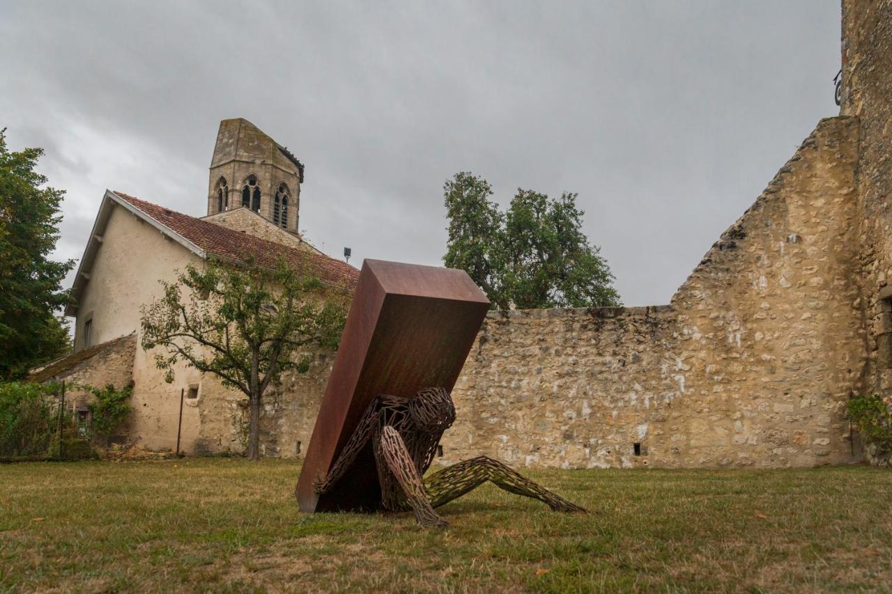 La Maison Du Prince De Conde Charroux-dʼAllier Kültér fotó